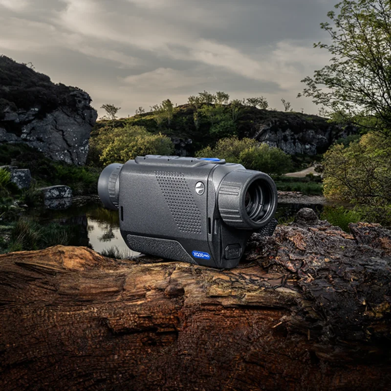 Pulsar AXION XQ30 PRO hőkamerás monokulár